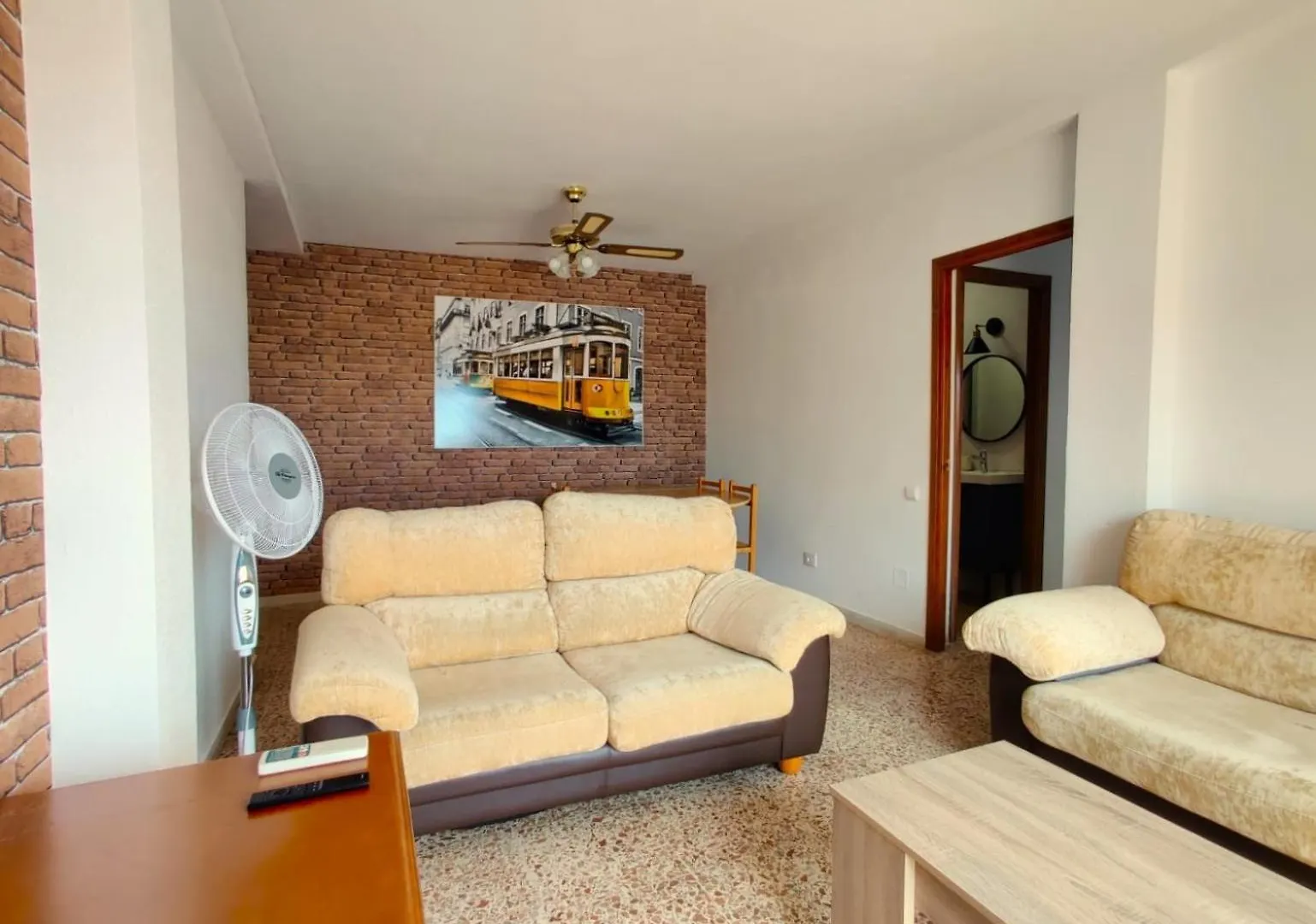Piso Cerca Playa Con 2 Duchas Y 5 Aires Acondicionados Apartment Almeria