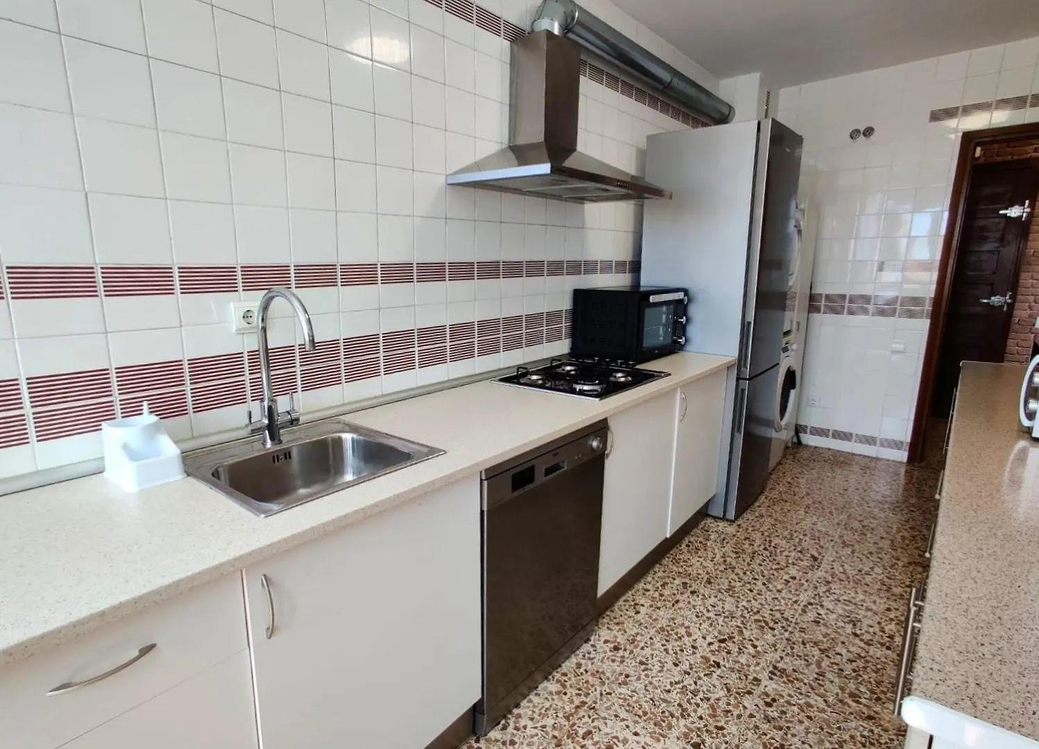 Piso Cerca Playa Con 2 Duchas Y 5 Aires Acondicionados Apartment Almeria